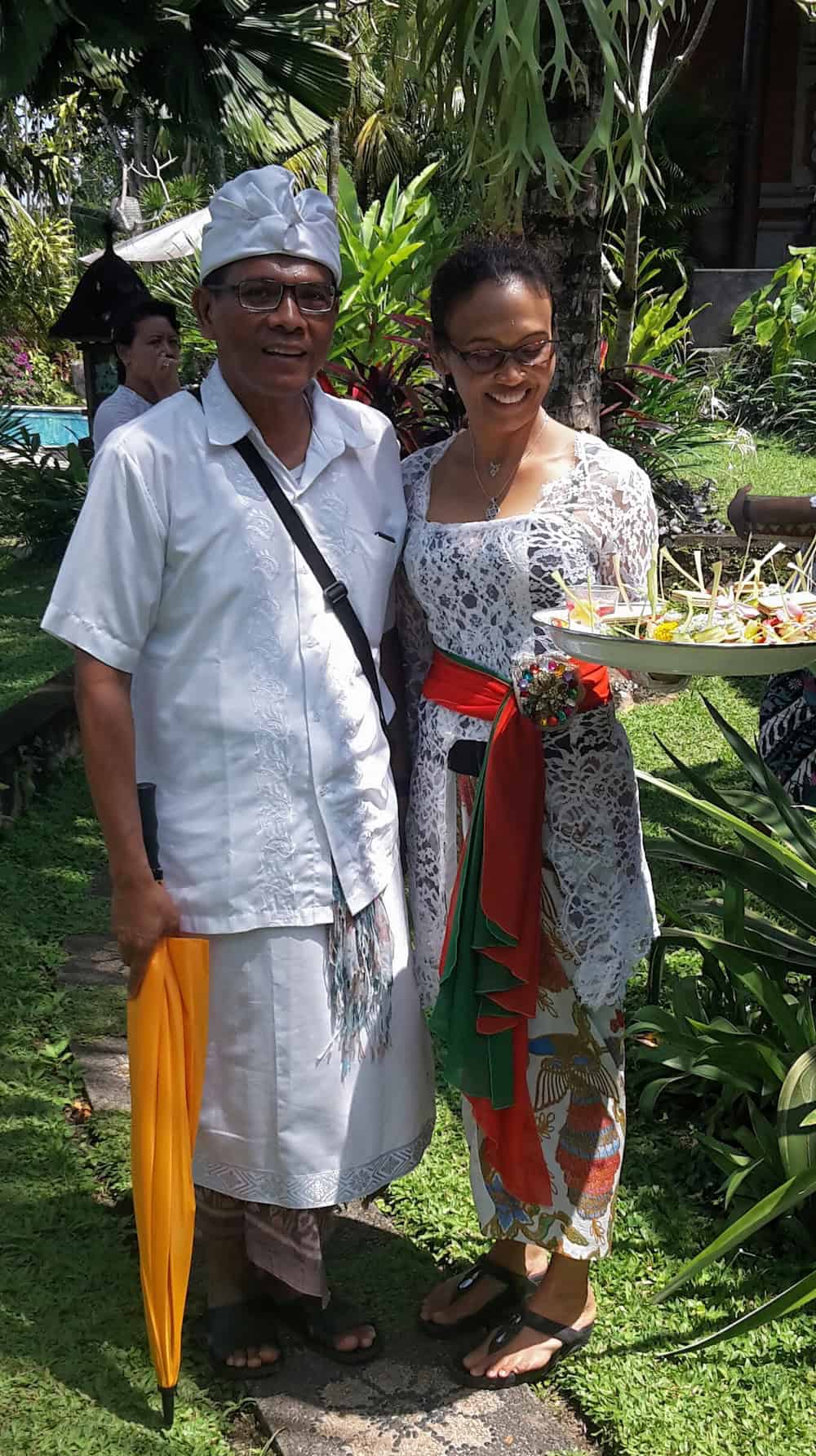 Ayu en Ketut genezen door yoga