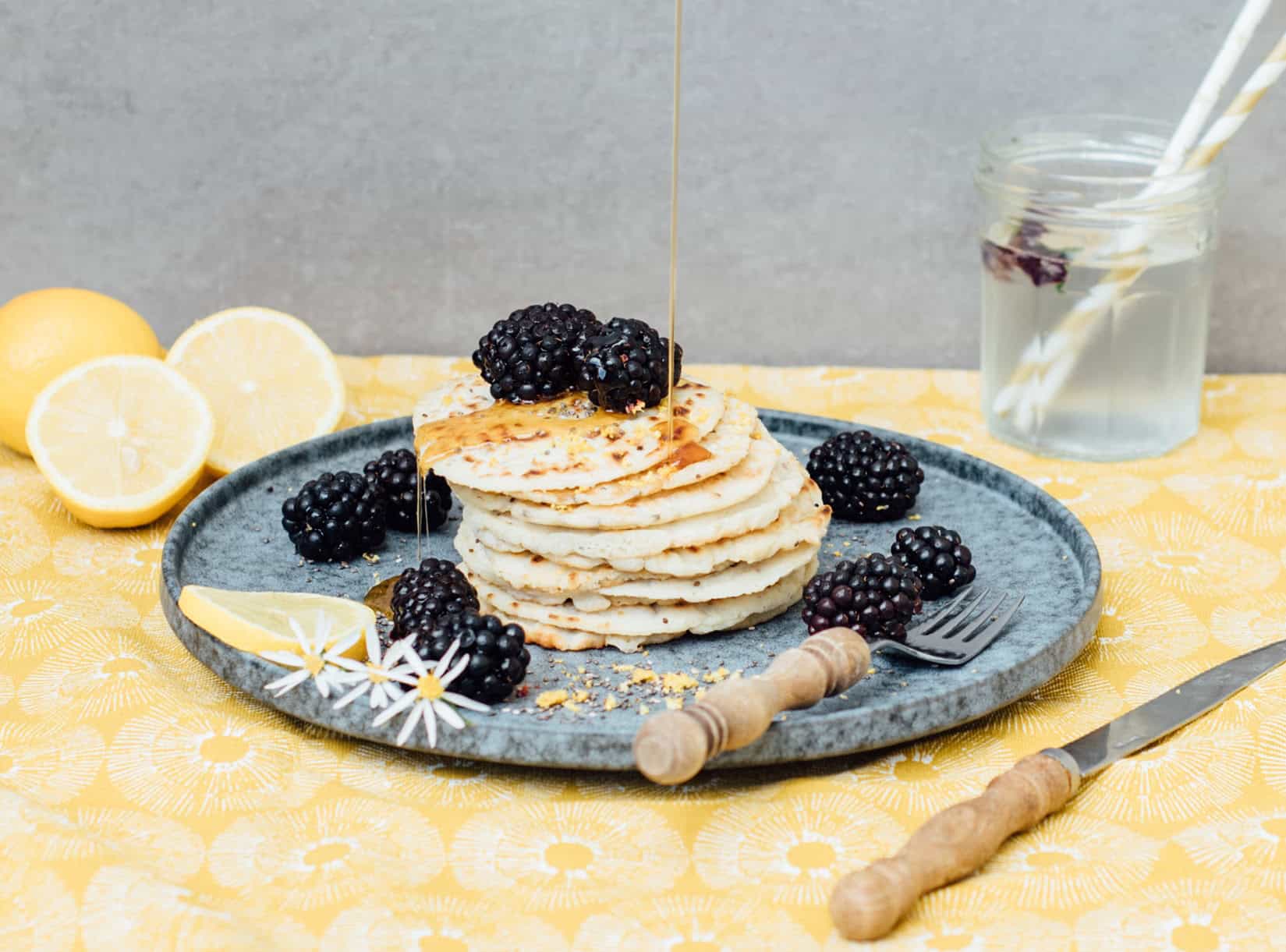 Chia citroen pannenkoeken - Lisa goes Vegan