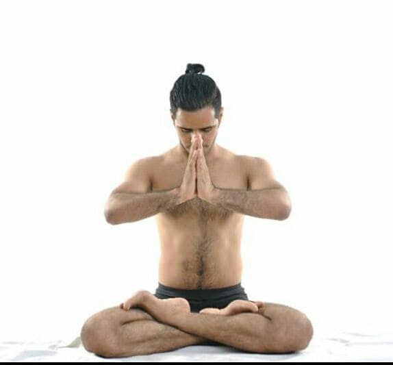 WYA Exclusive Yoga Training met Guru Dharm