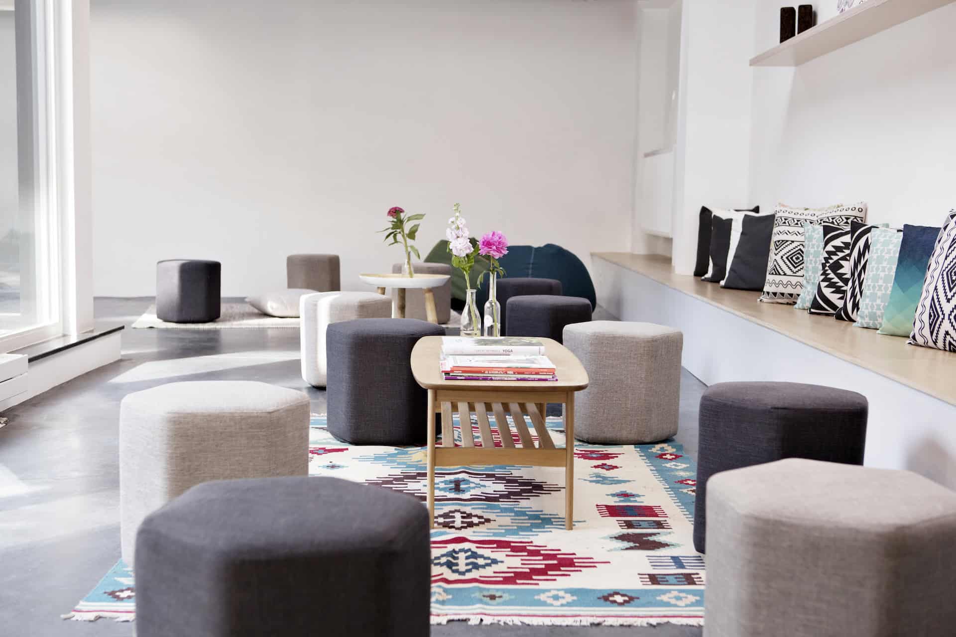 De ontspanningsruimte. Foto Yoga Room