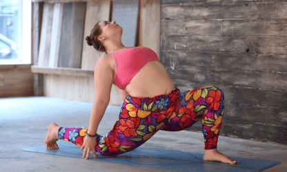 Dana Falsetti yoga © YouTube