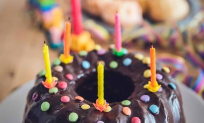 Verjaardagstaart. Foto van Markus Spiske via Pexels.com.