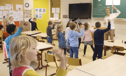 Friese schoolkinderen beter in hun vel door yoga en meditatie