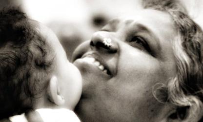 Amma omhelst een kind